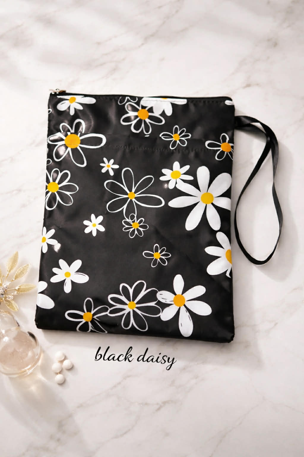 Black Daisy